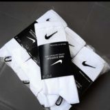 поставщик носков Nike