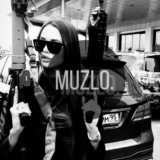 M U Z L O .