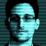 Edward Snowden ®