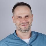 Стоматолог Олег Щекин