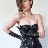 Dominatrix Elena