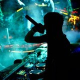 Music kayf~🖤